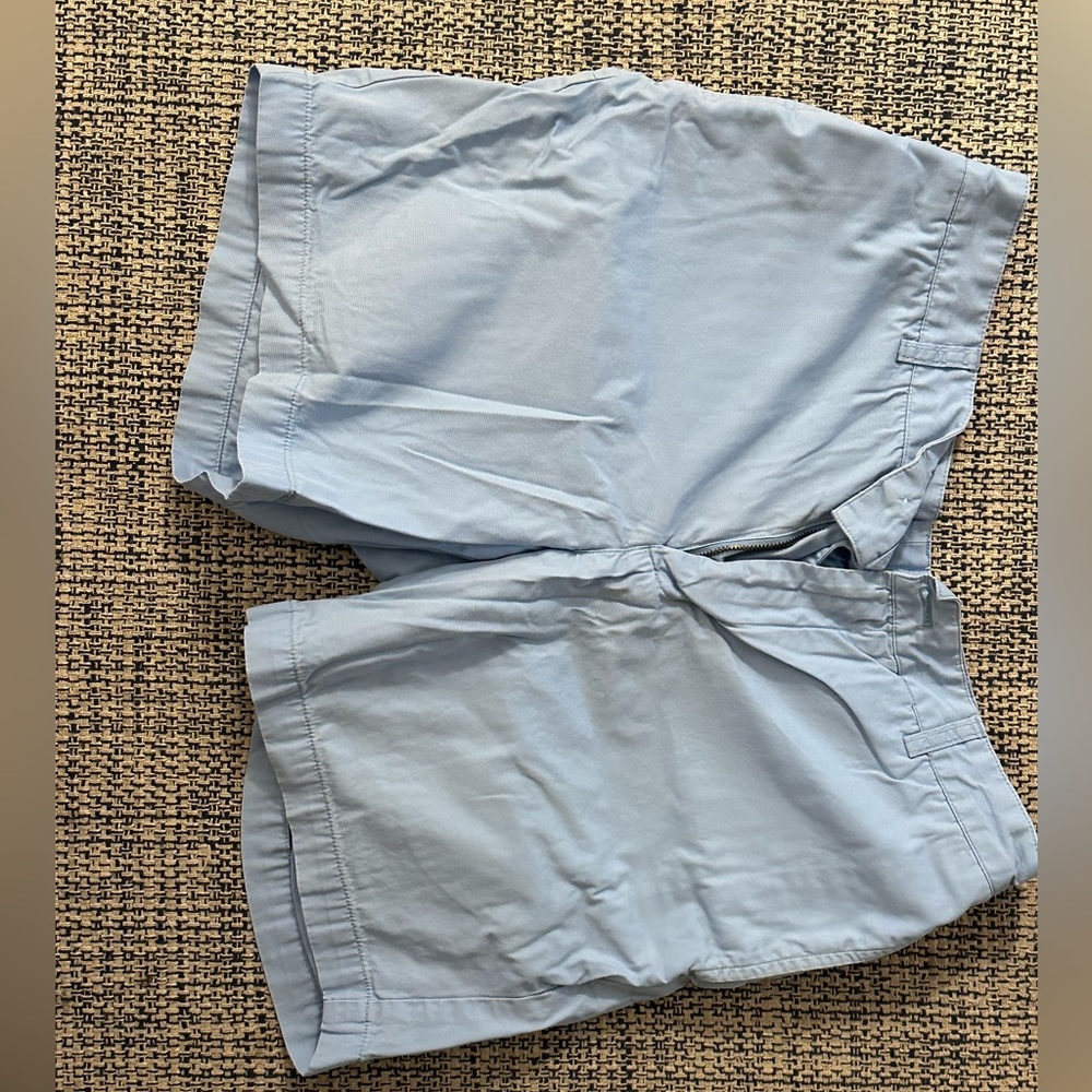 Vineyard Vines Light Blue Shorts 7”